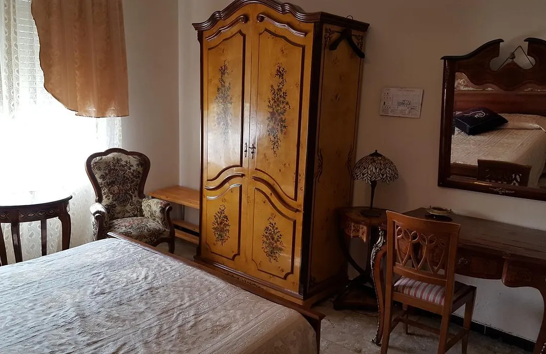 Hotel Royal-1